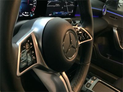 Mercedes Clase A 250 e Sedán