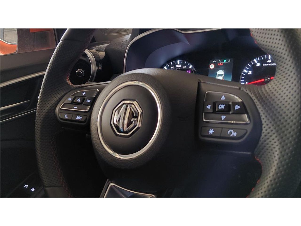 MG ZS 1.5 Comfort - Foto 2