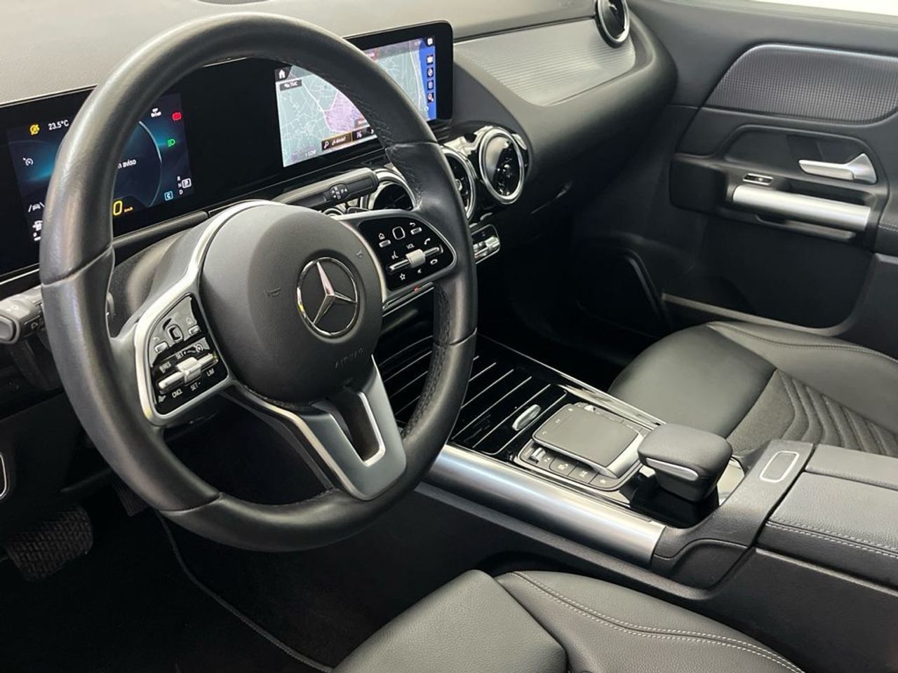 Mercedes GLA 200 d Progressive Line (EURO 6d) - Foto 2