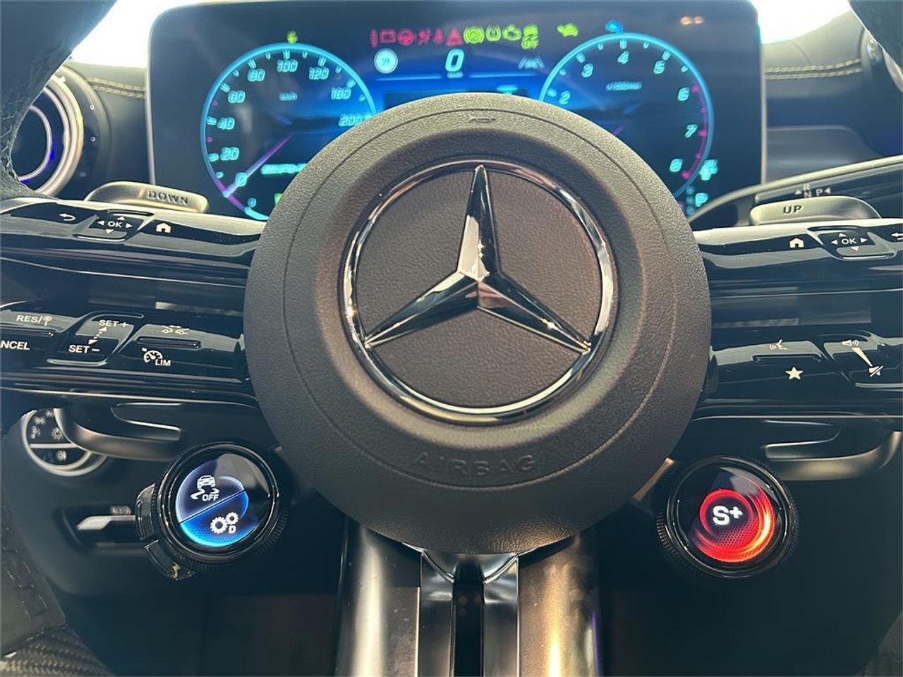 Mercedes Clase CLE Mercedes-AMG CLE 53 4MATIC+ Coupé - Foto 2