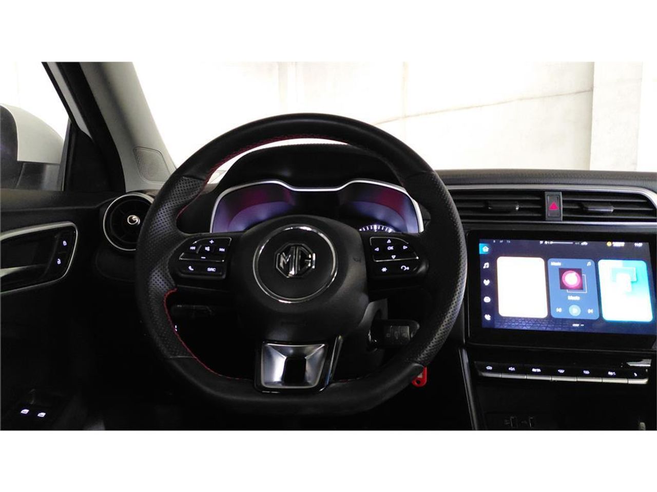 MG ZS 1.5 Comfort - Foto 2