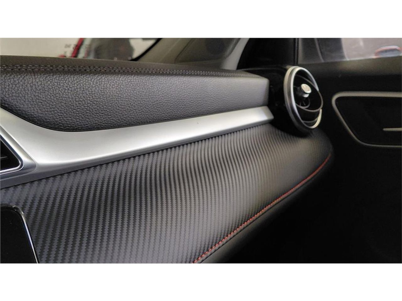 MG ZS 1.5 Comfort - Foto 2