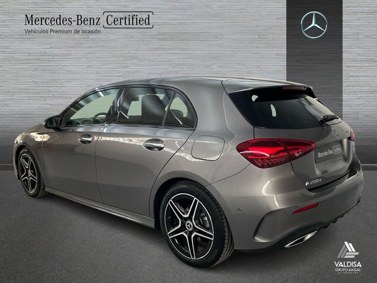 Mercedes Clase A 200 d Compacto - Foto 2