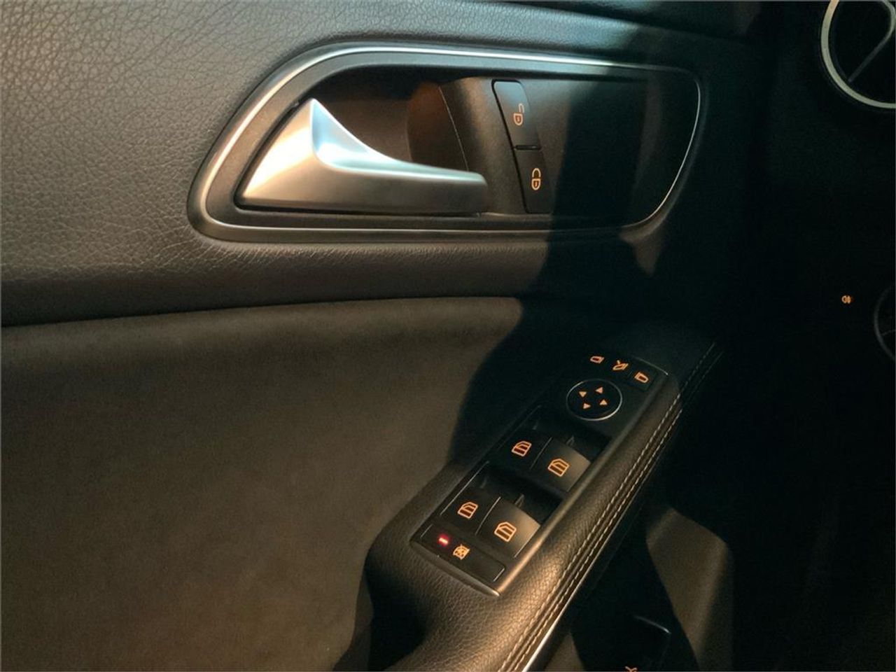 Mercedes CLA 200 d Shooting Brake - Foto 2