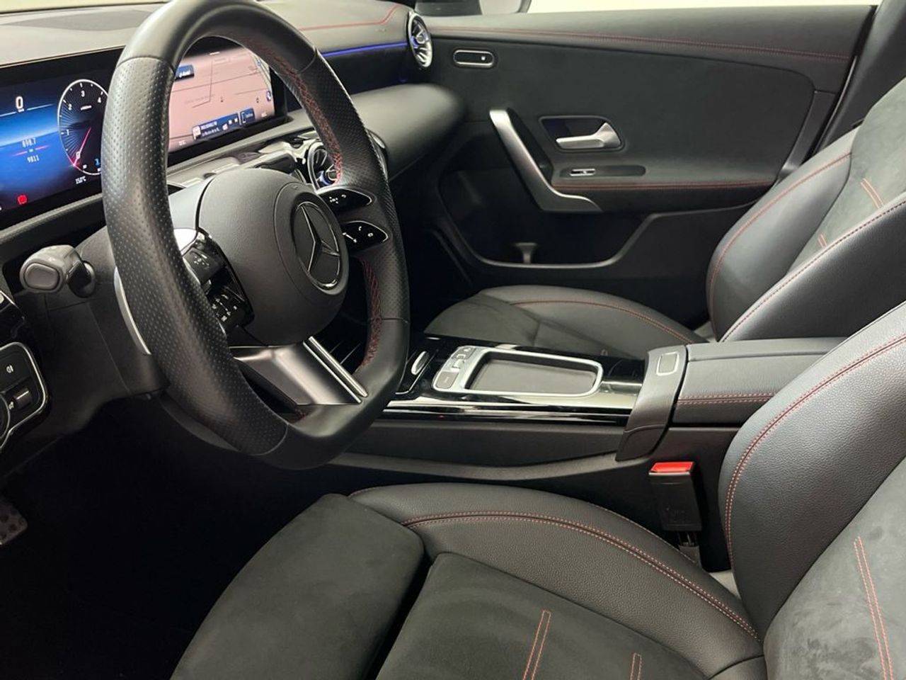 Mercedes CLA 220 d AMG Line - Foto 2