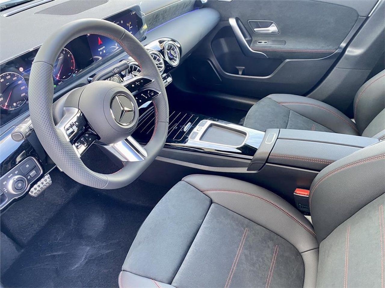 Mercedes Clase A 180 - Foto 2