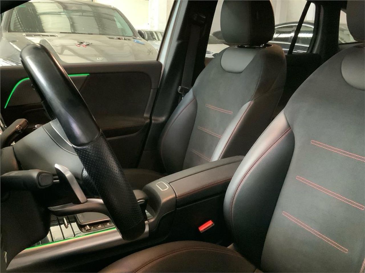 Mercedes EQA EQA 300 4MATIC - Foto 2