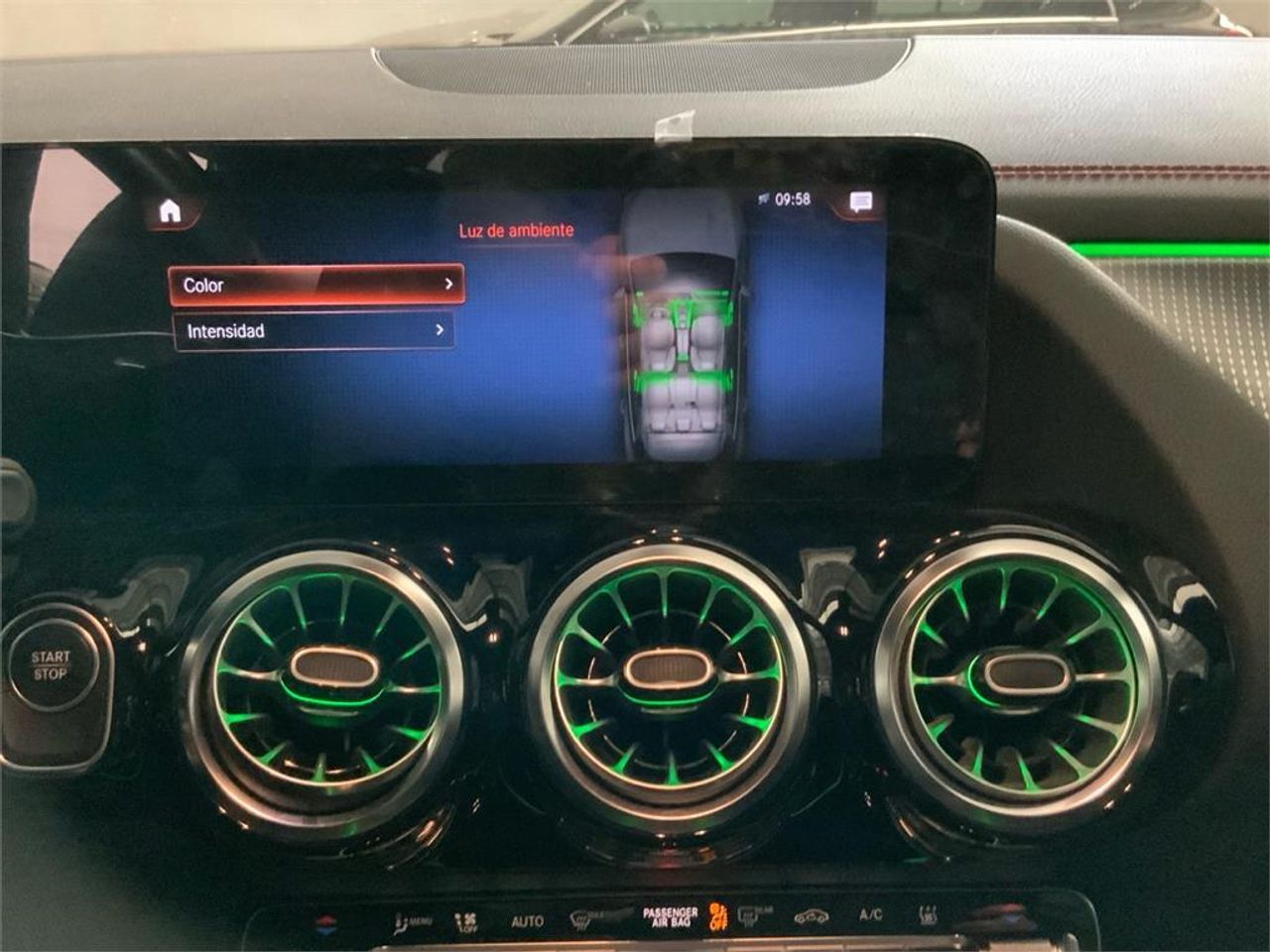 Mercedes EQA EQA 300 4MATIC - Foto 2