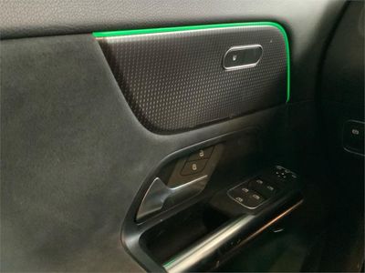 Mercedes EQA EQA 300 4MATIC