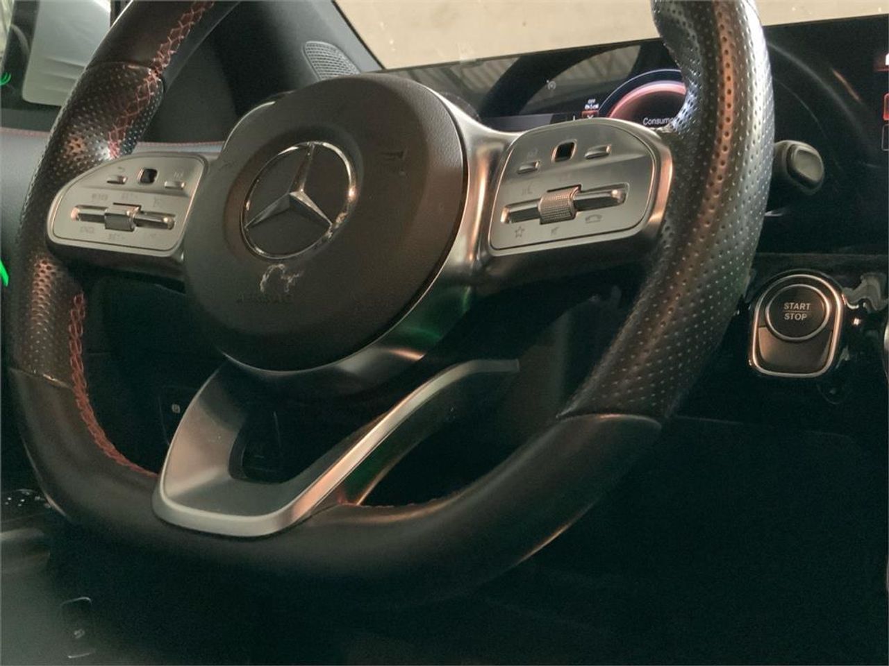 Mercedes EQA EQA 300 4MATIC - Foto 2