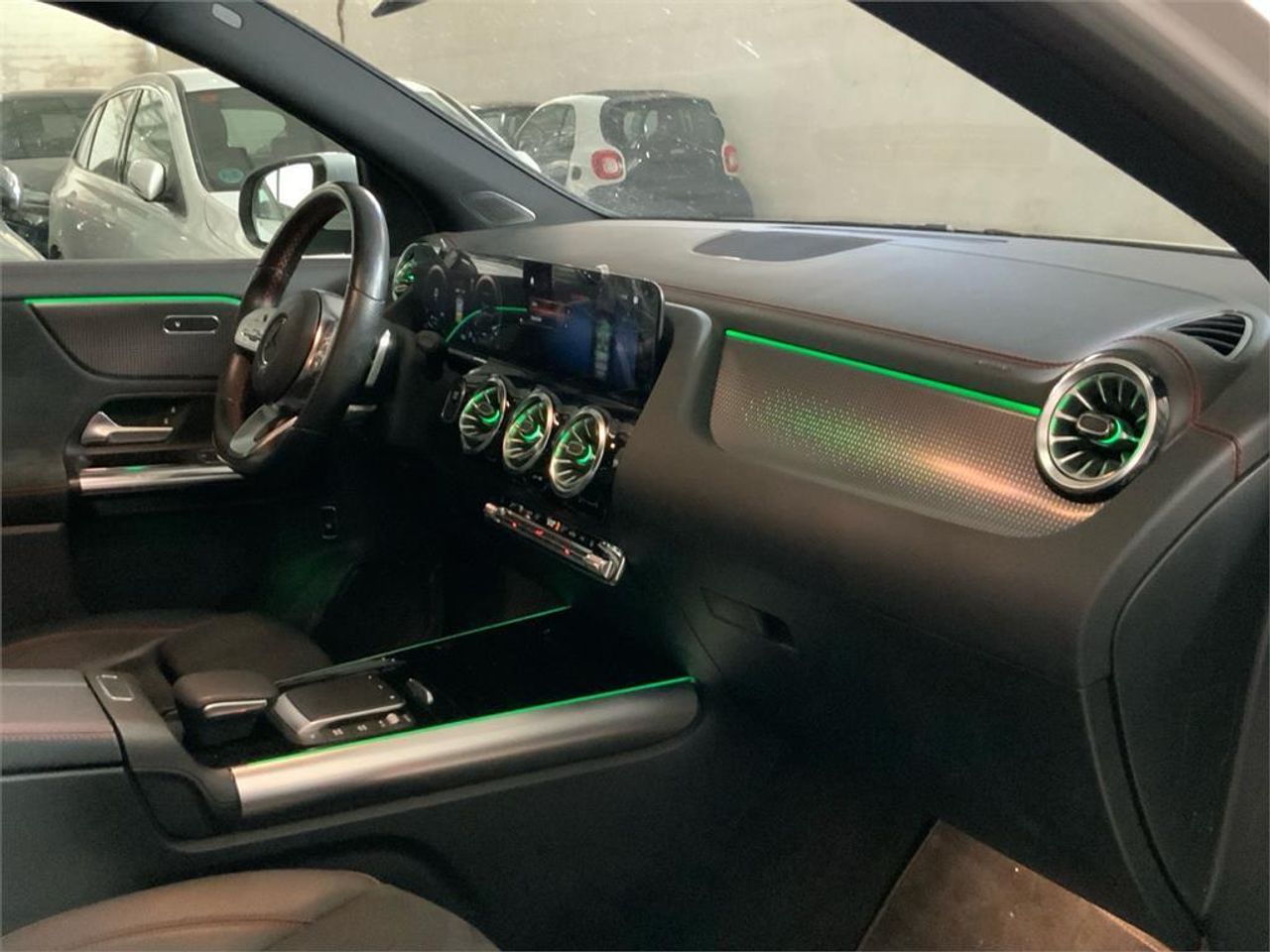 Mercedes EQA EQA 300 4MATIC - Foto 2