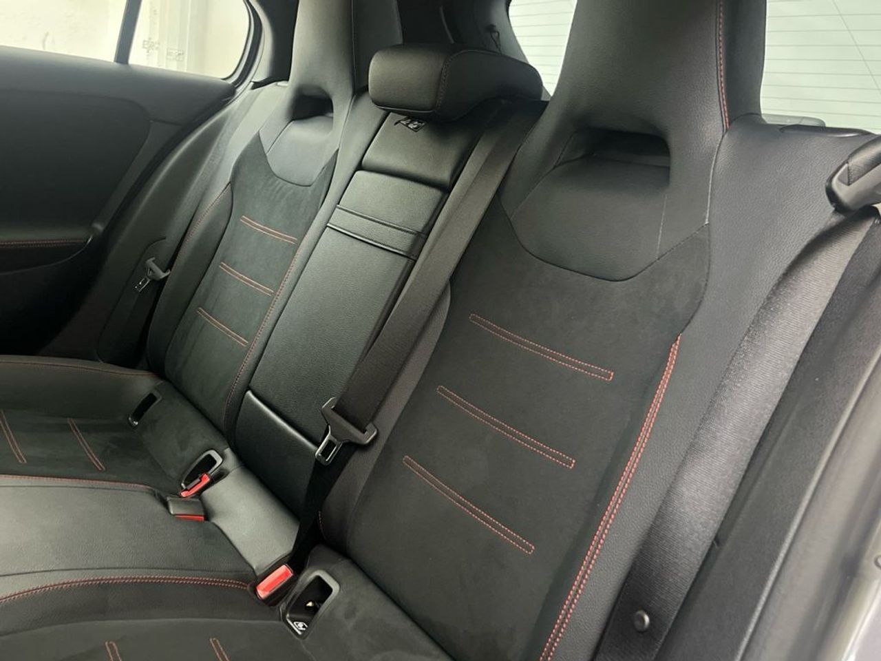 Mercedes Clase A 200 d - Foto 2