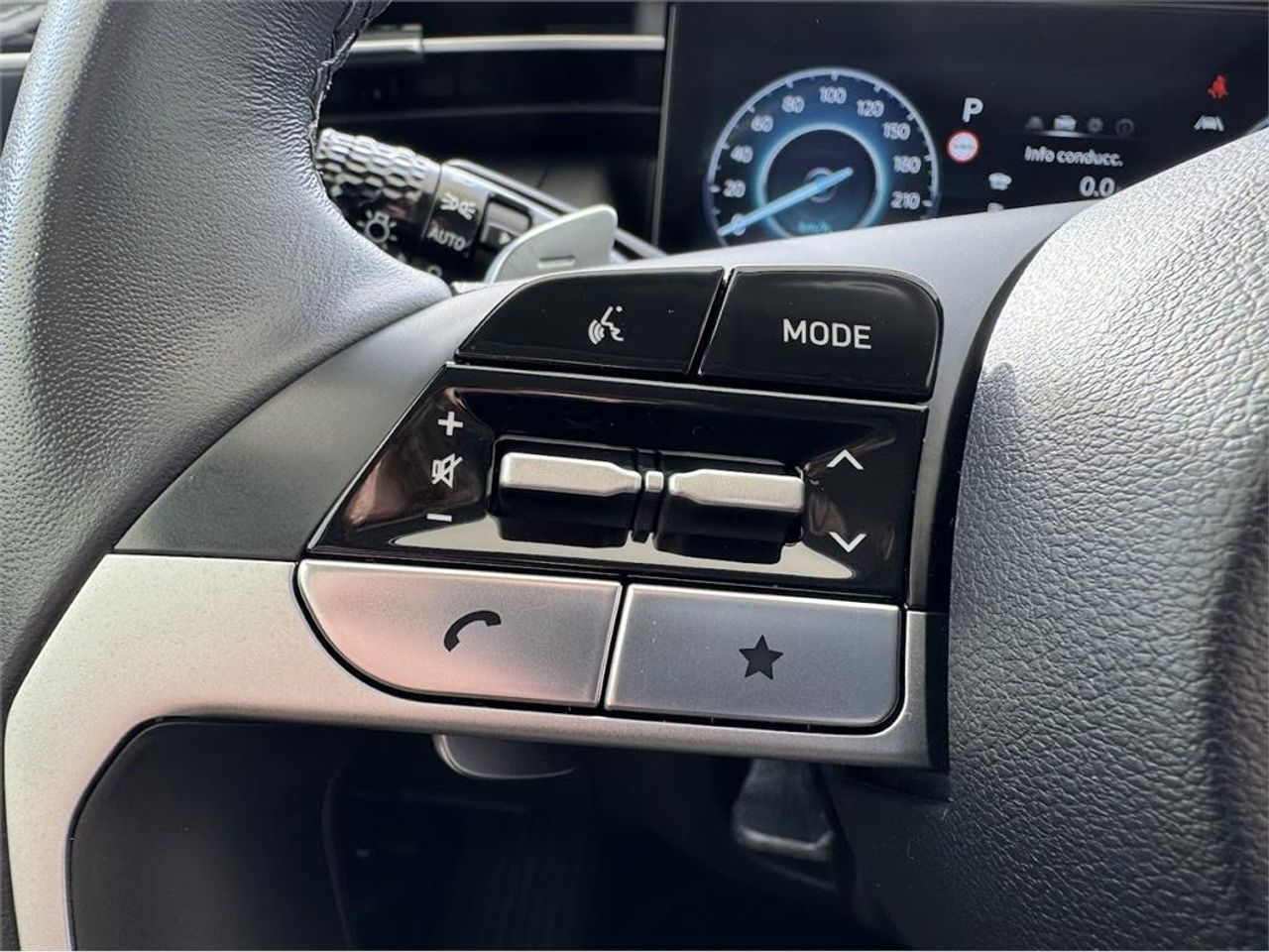 Hyundai Tucson 1.6 TGDI 169kW (230CV) HEV Maxx Sky Auto - Foto 2