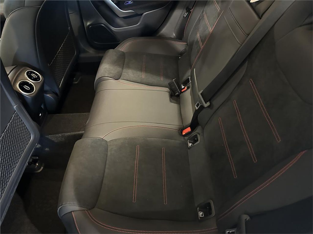 Mercedes Clase A 180 - Foto 2