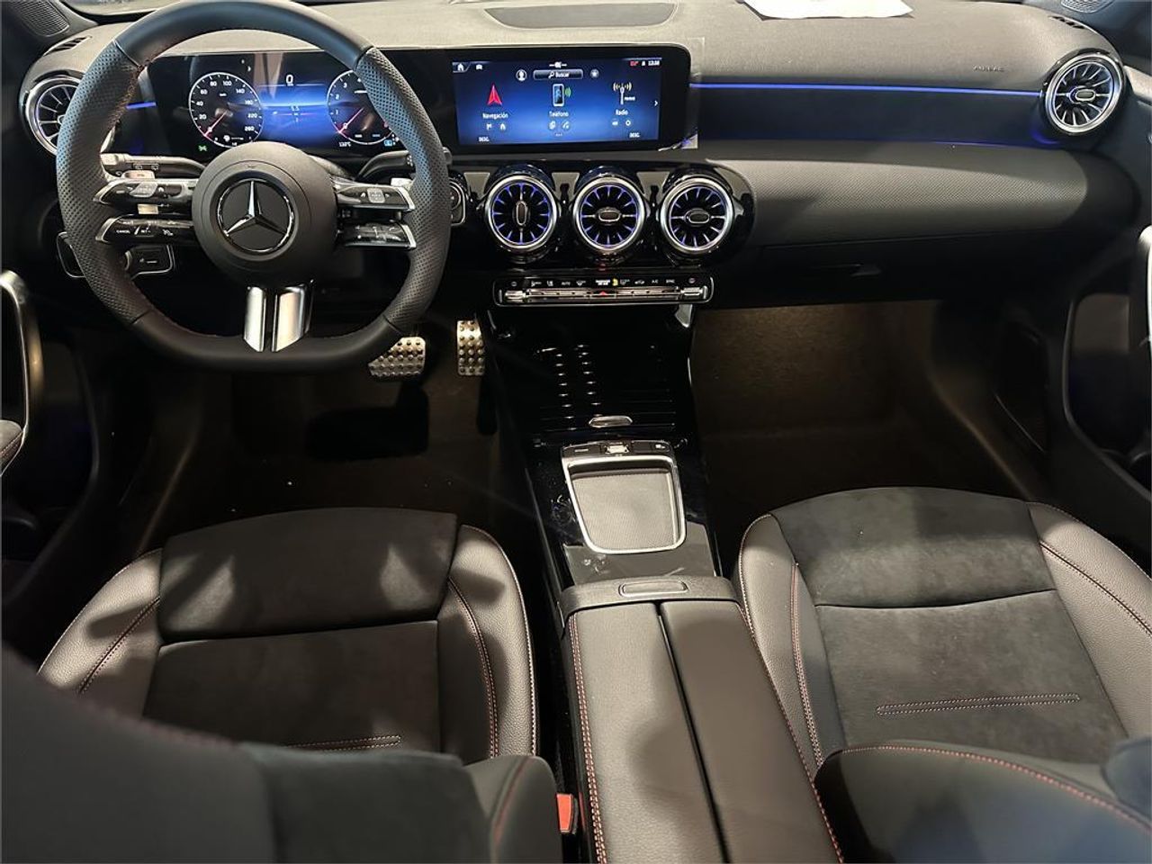 Mercedes Clase A 180 - Foto 2