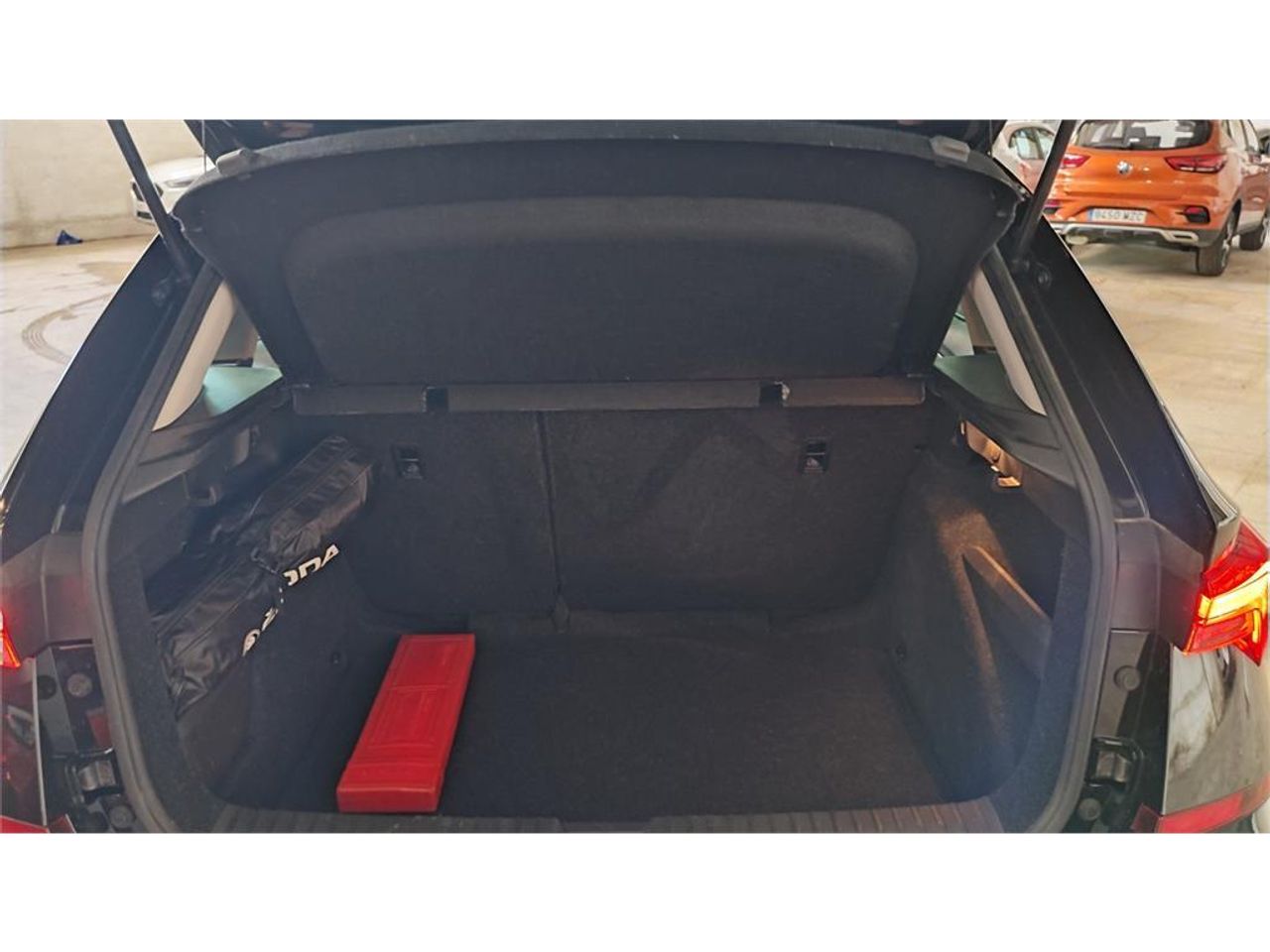 Skoda Kamiq 1.0 TSI 81kW (110CV) DSG AMBITION - Foto 2