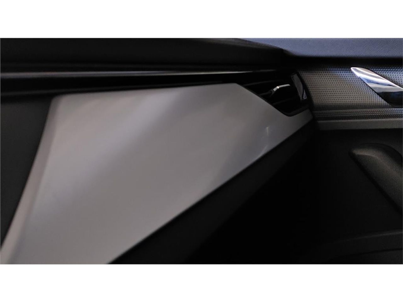 Skoda Kamiq 1.0 TSI 81kW (110CV) DSG AMBITION - Foto 2