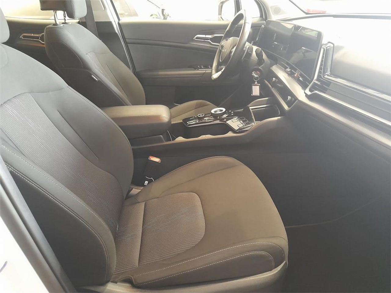 Kia Sportage 1.6 T-GDi HEV 158kW (215CV) Drive 4x2 - Foto 2