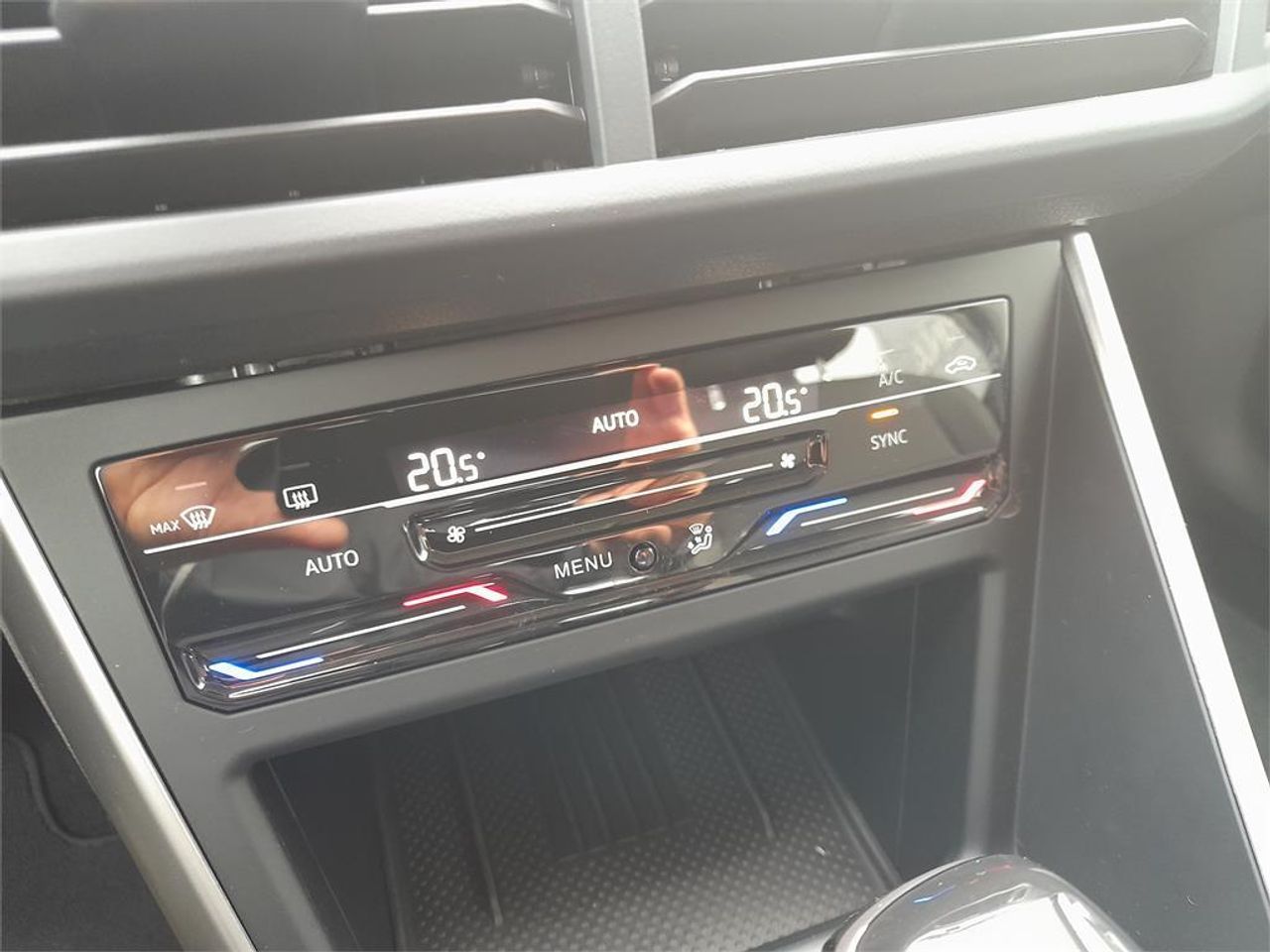 Volkswagen Taigo Taigo 1.0 TSI 85kW (115CV) DSG - Foto 2