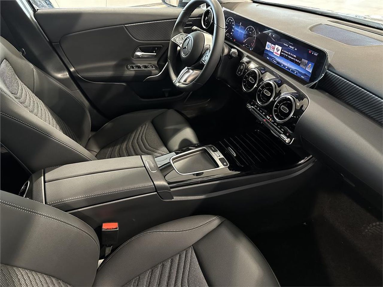 Mercedes Clase A 180 - Foto 2