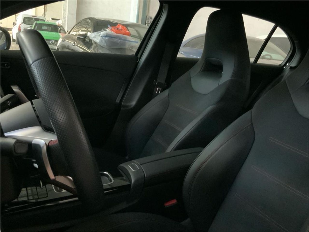 Mercedes Clase A 180 - Foto 2