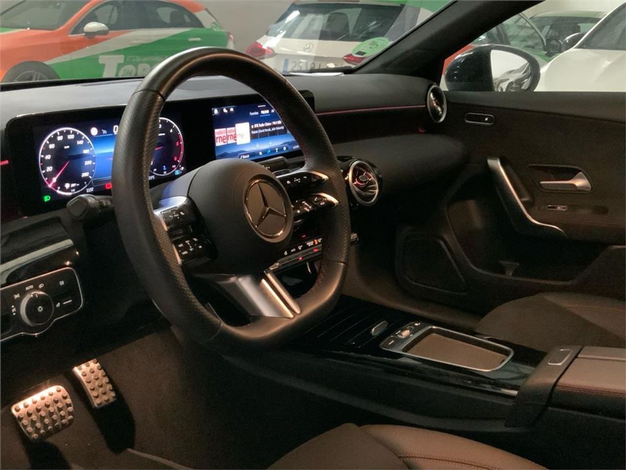 Mercedes Clase A 200 d - Foto 2