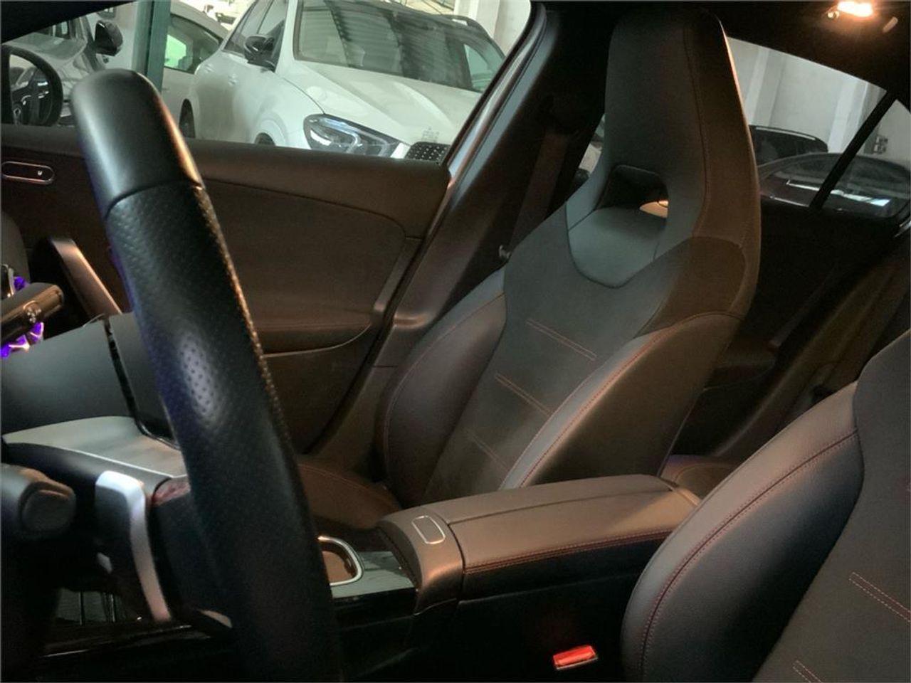 Mercedes Clase A 200 d - Foto 2