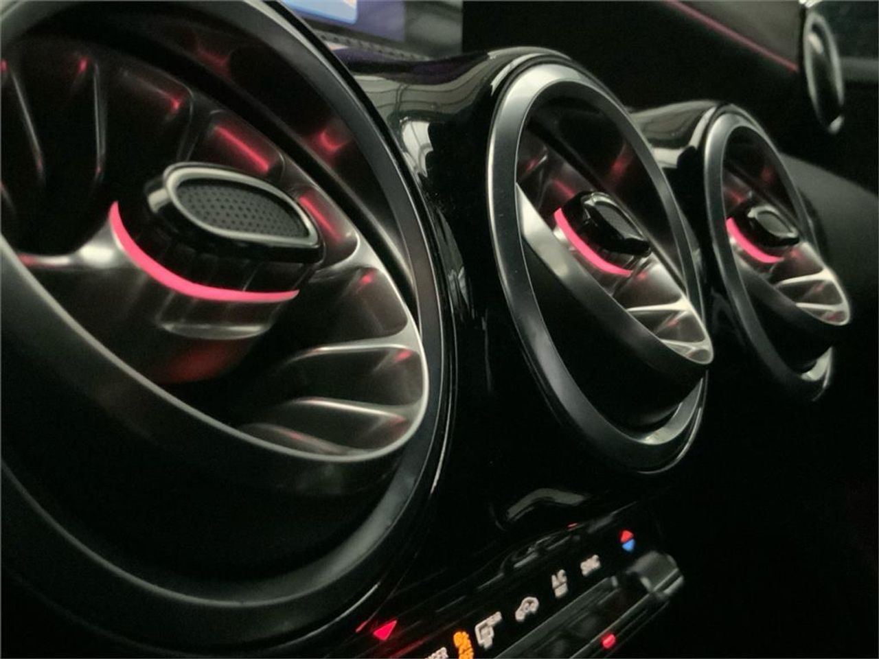 Mercedes Clase A 200 d - Foto 2