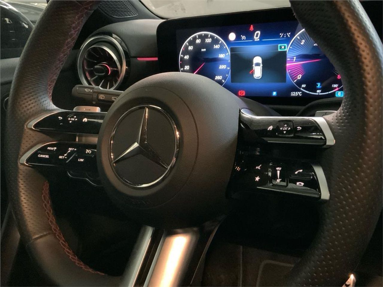 Mercedes Clase A 200 d - Foto 2