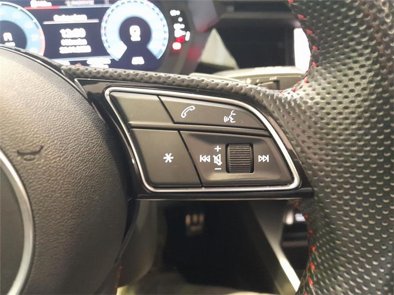 Audi A3 Sportback S line 35 TFSI 110kW S tronic - Foto 2