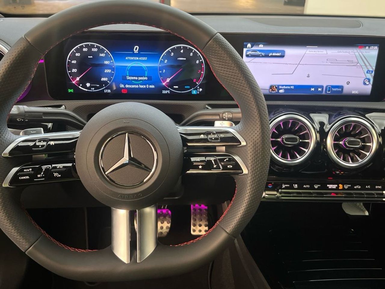 Mercedes Clase A 180 Berlina - Foto 2