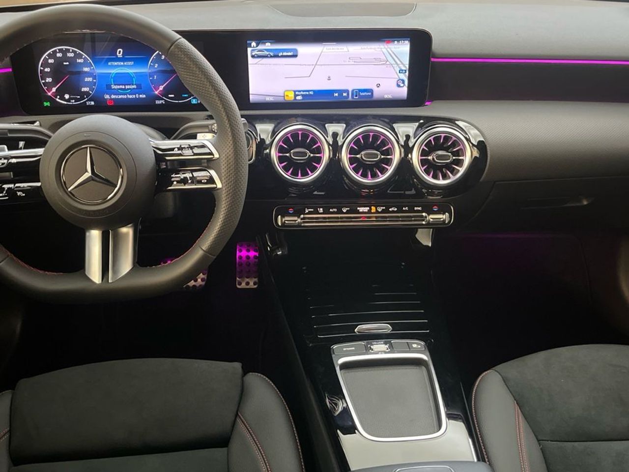 Mercedes Clase A 180 Berlina - Foto 2