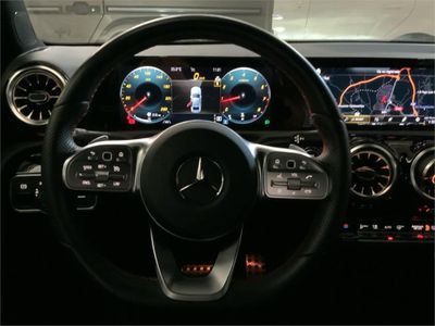 Mercedes Clase A Sedán A 180