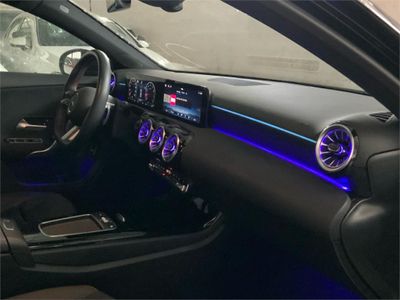 Mercedes Clase A 180 Sedán