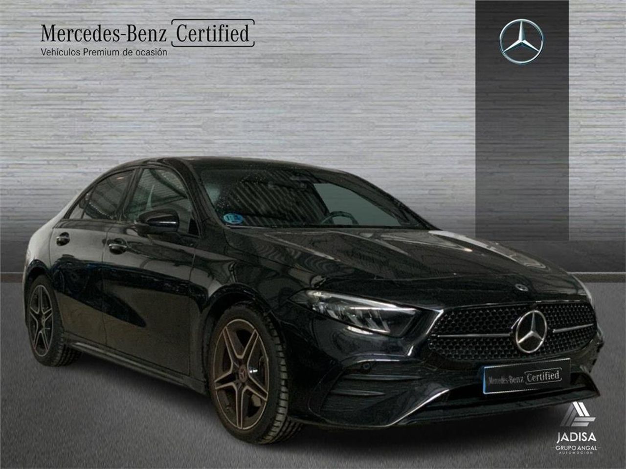 Mercedes Clase A 180 Sedán - Foto 2