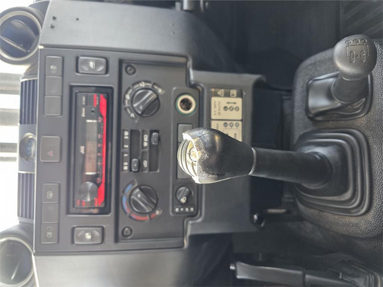 Land-Rover Defender 110 SW E - Foto 2