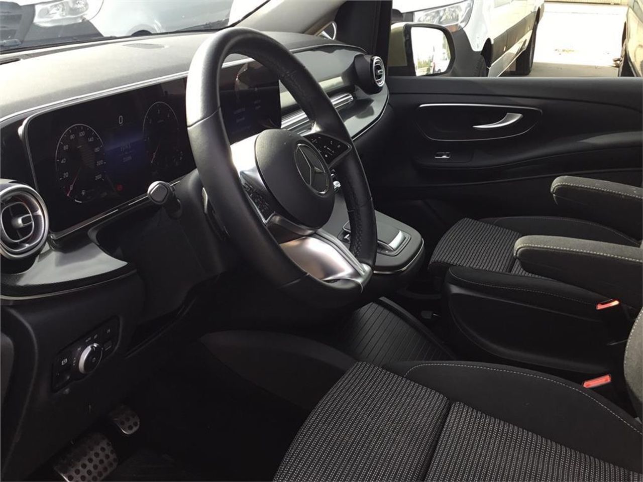 Mercedes Clase V 220 d Style Largo - Foto 2