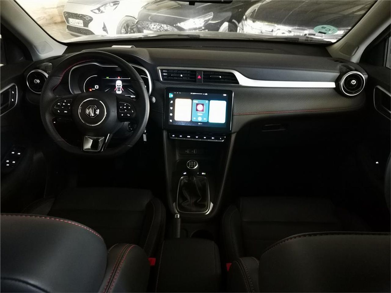 MG ZS 1.5 Luxury - Foto 2