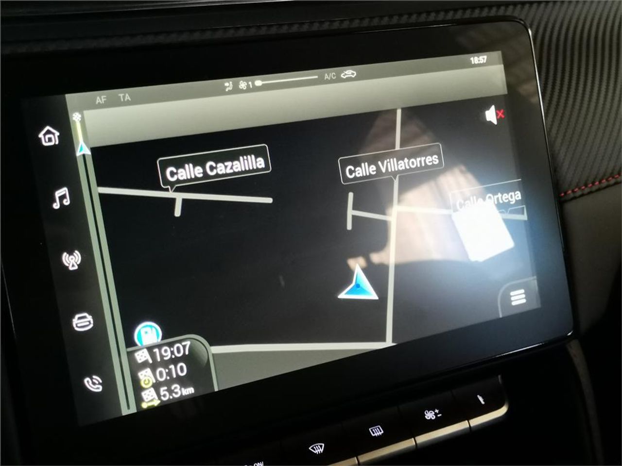 MG ZS 1.5 Luxury - Foto 2