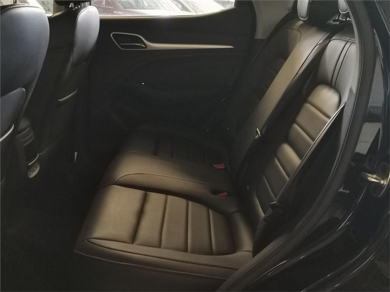 MG ZS 1.5 Luxury - Foto 2