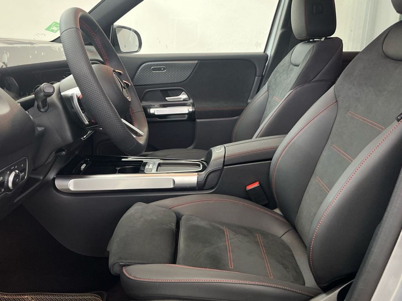 Mercedes EQB EQB 250+ - Foto 2