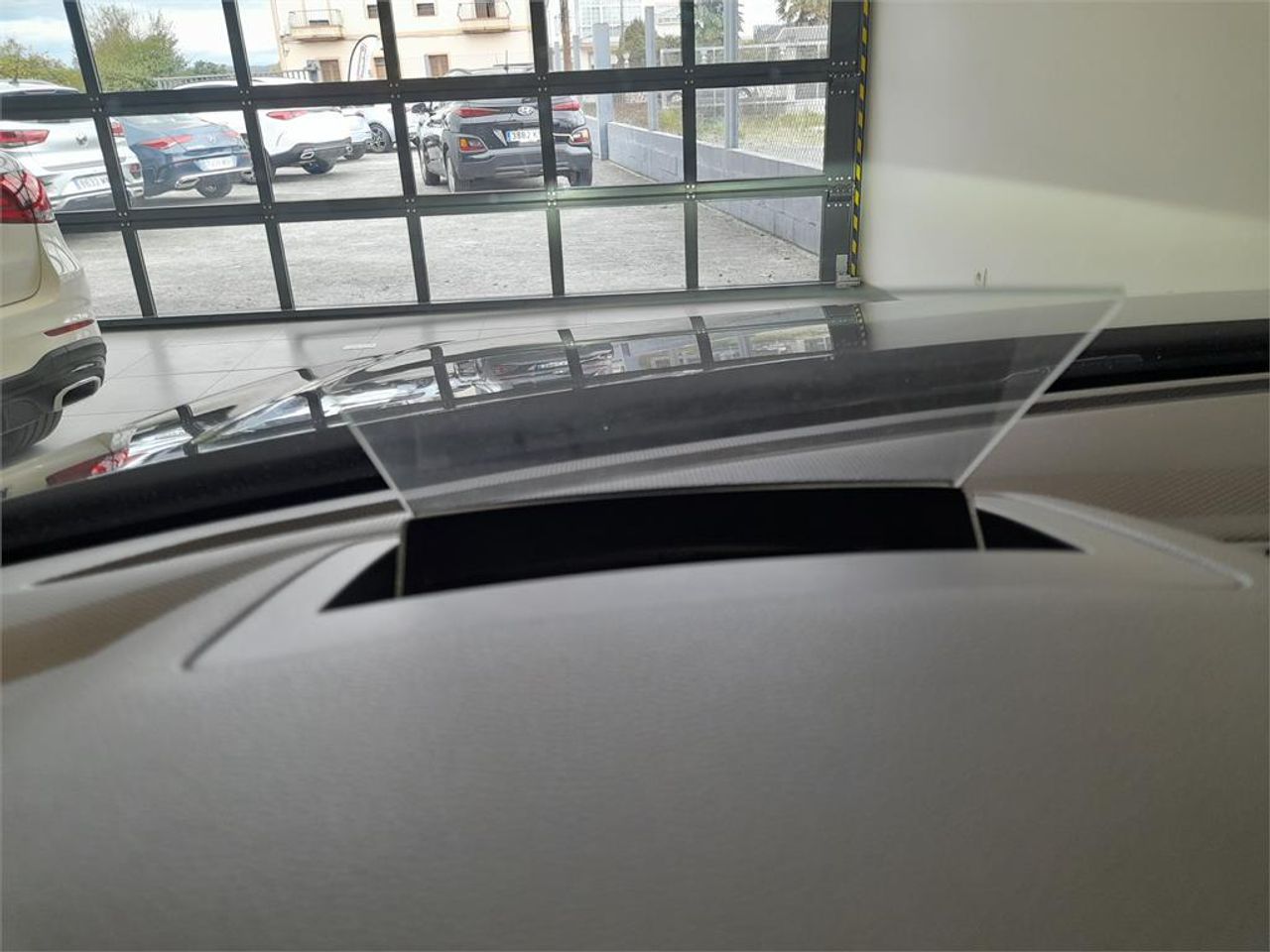 Volkswagen Tiguan Sport 2.0 TDI 140kW (190CV) 4Motion DSG - Foto 2