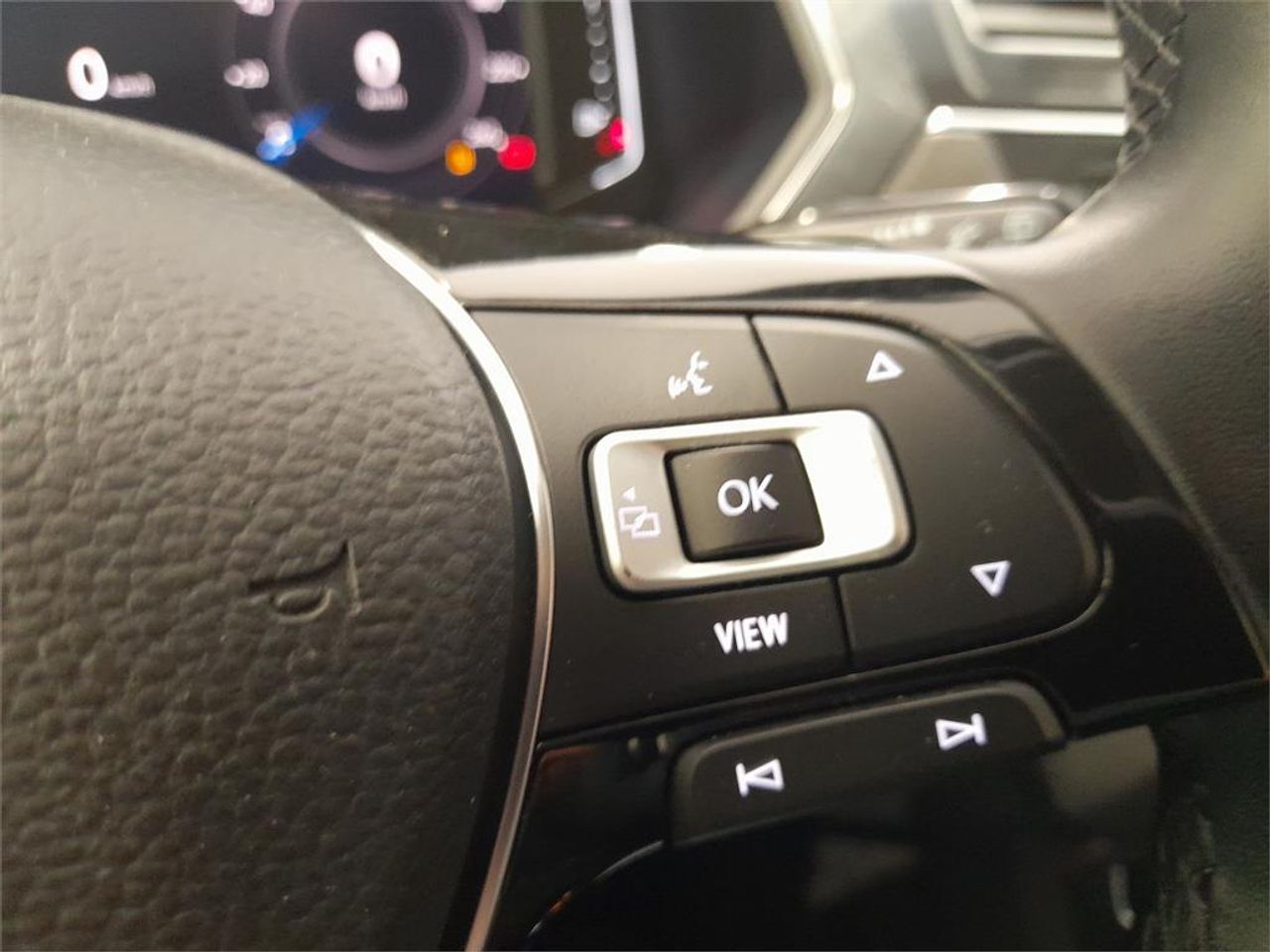 Volkswagen Tiguan Sport 2.0 TDI 140kW (190CV) 4Motion DSG - Foto 2