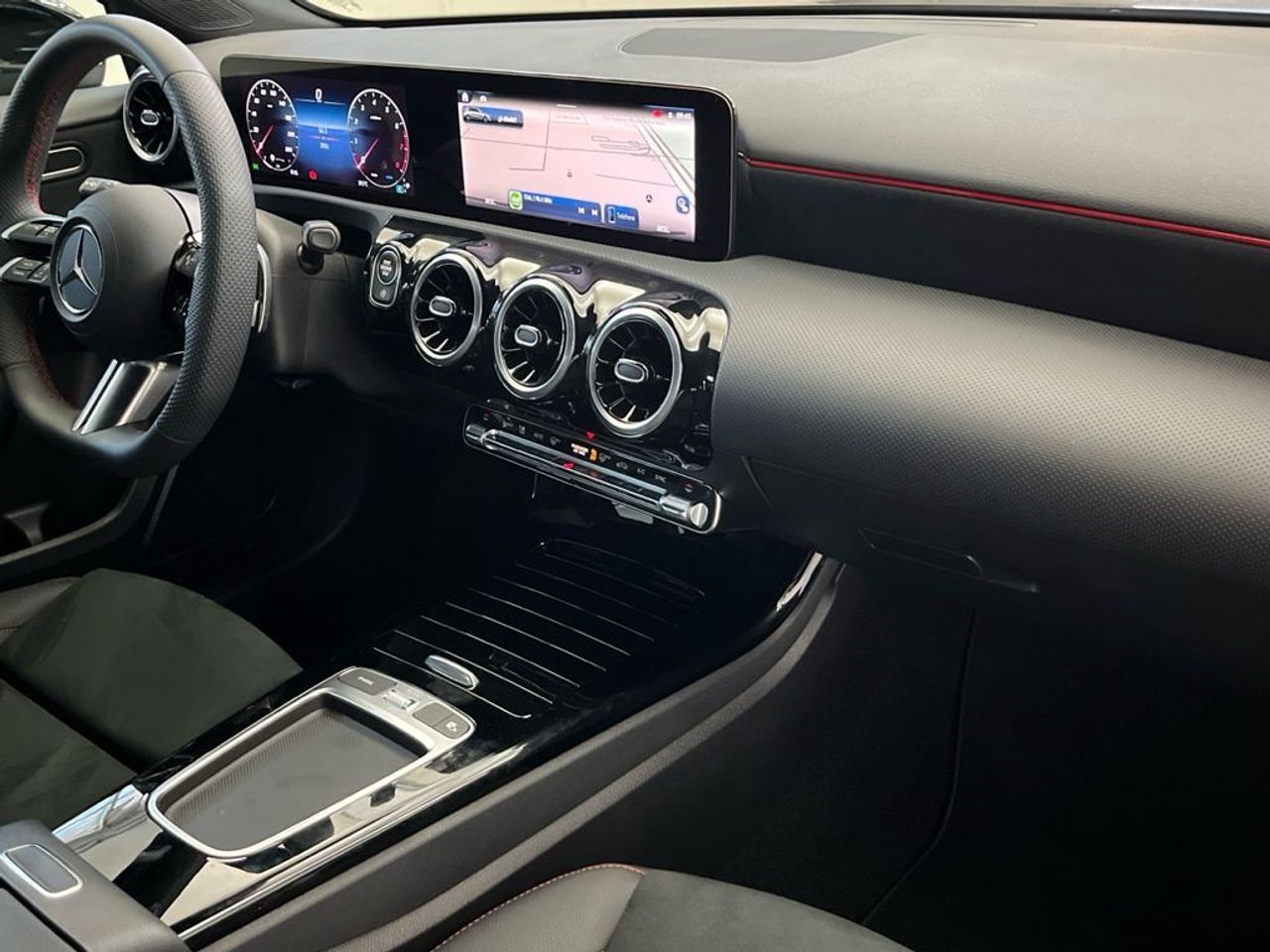 Mercedes Clase A 180 Compacto - Foto 2