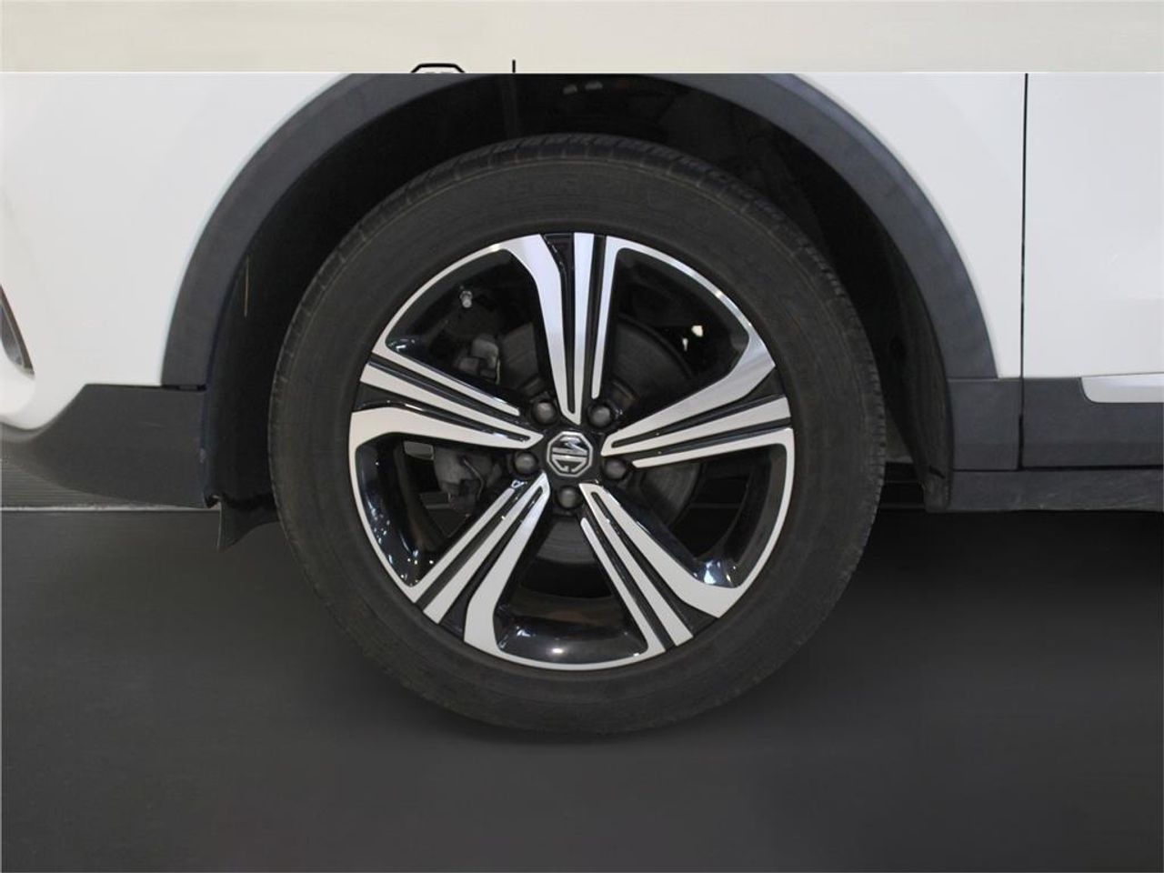 MG ZS 1.5 Comfort - Foto 2