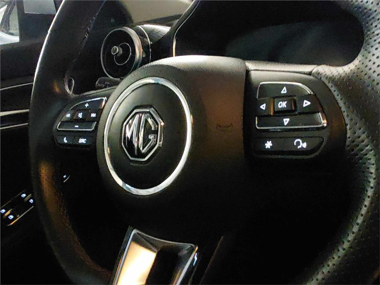 MG HS 1.5 Turbo GDI Comfort DCT - Foto 2