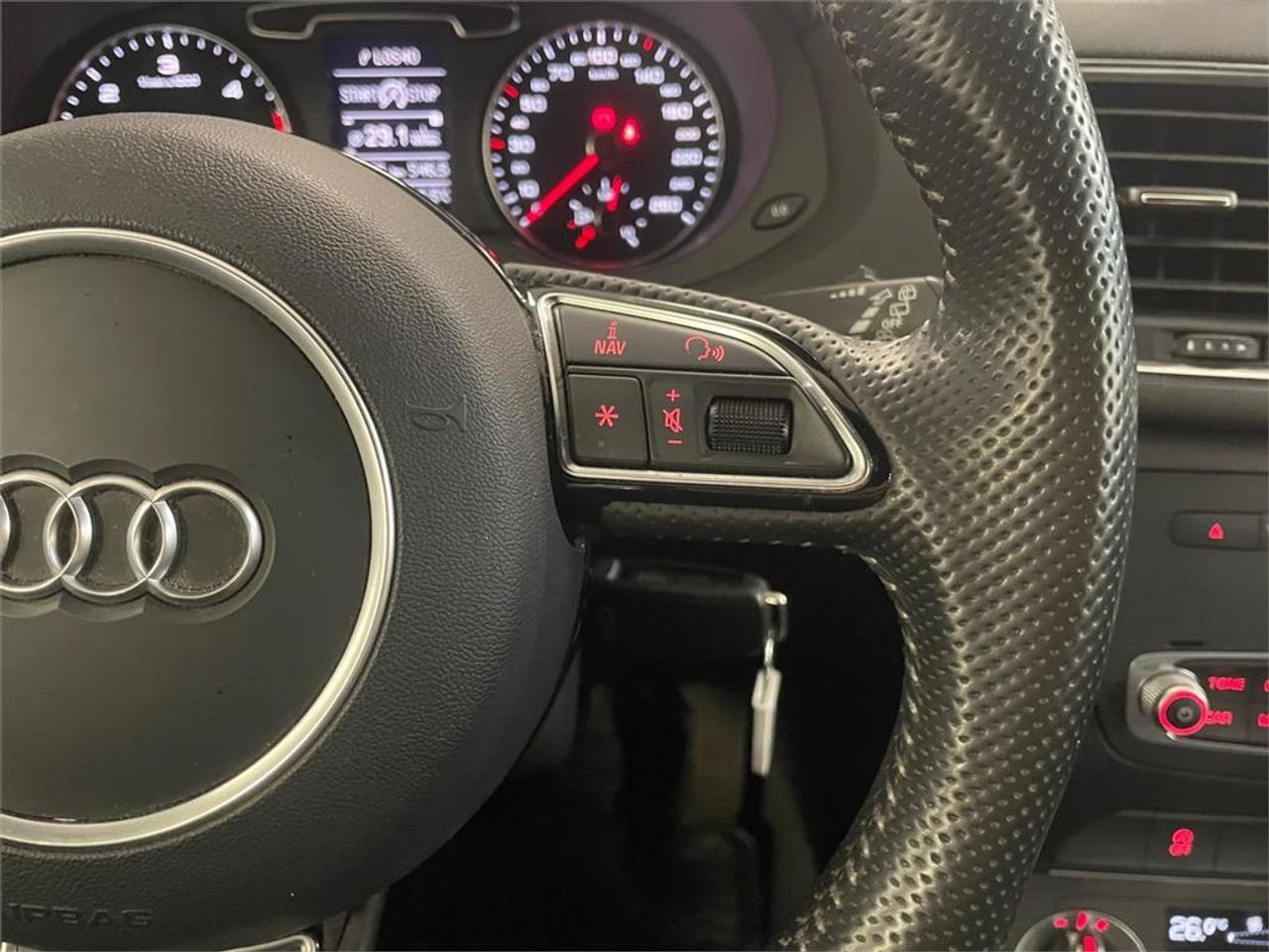 Audi Q3 2.0 TDI 140cv quattro Ambiente - Foto 2