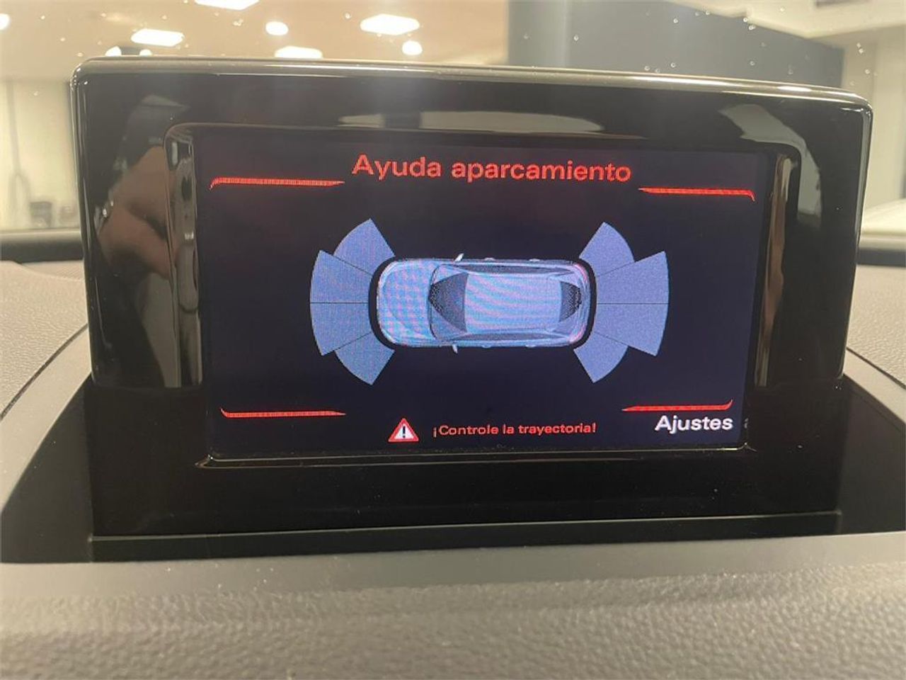 Audi Q3 2.0 TDI 140cv quattro Ambiente - Foto 2