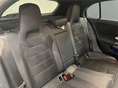 Mercedes Clase A 250 e con tecnología híbrida EQ