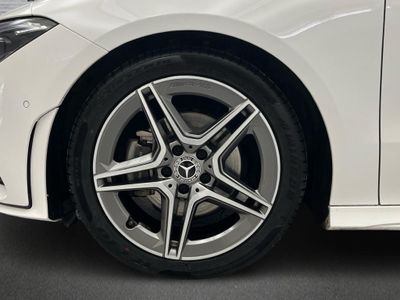 Mercedes CLA 180 AMG Line (EURO 6d)